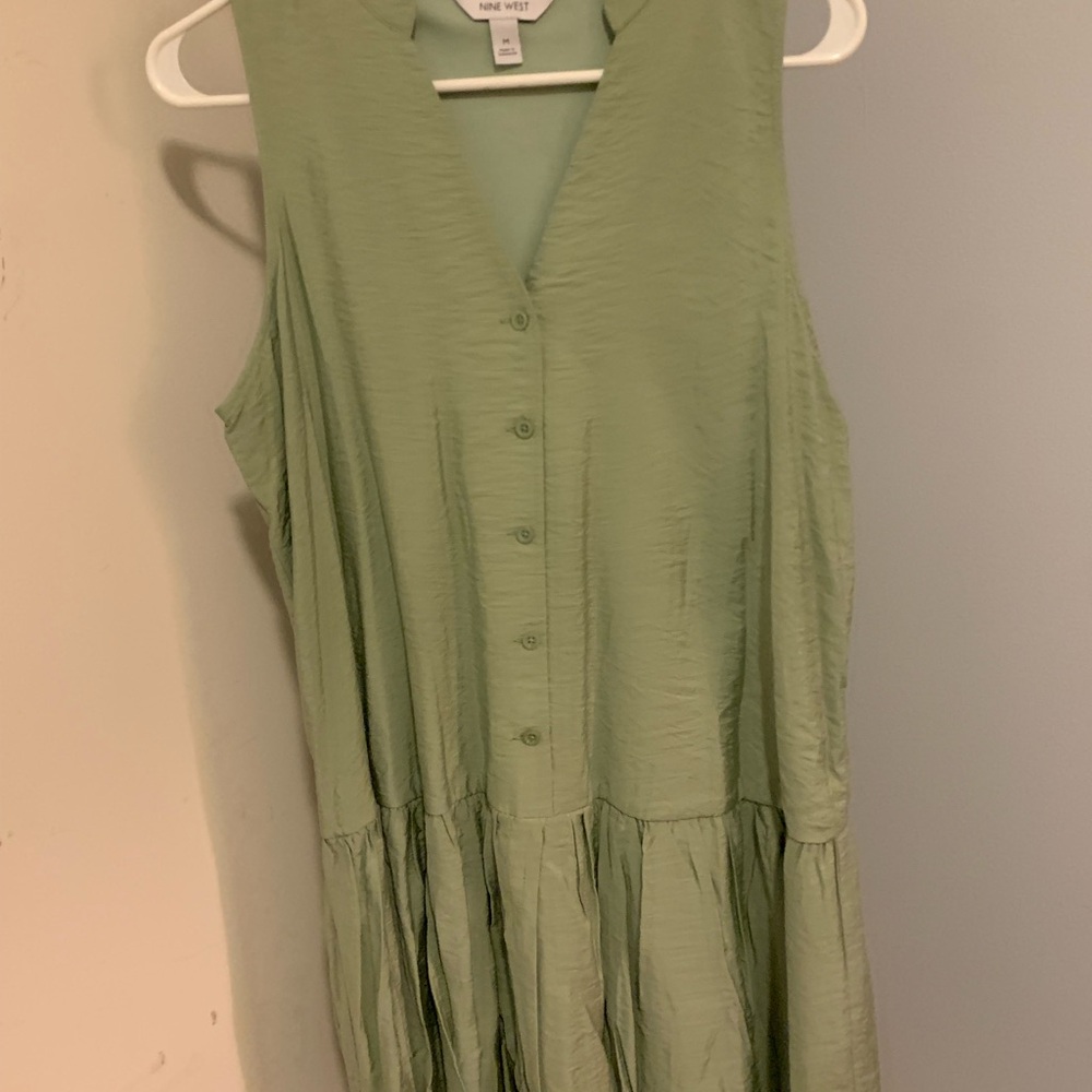 Sage Green Sleeveless Button-Down Dress